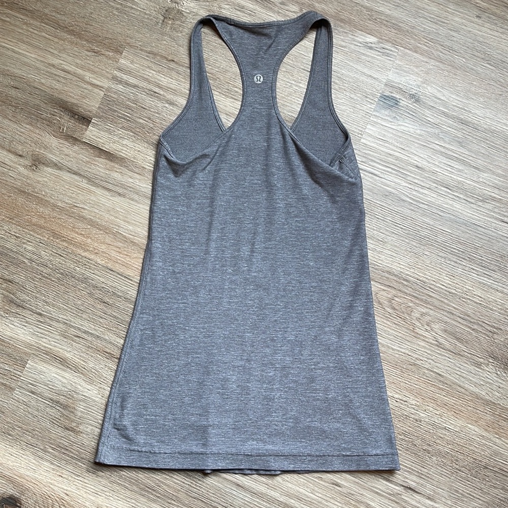 Lululemon heathered grey tank top
